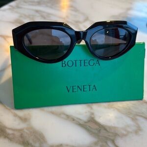 Bottega Veneta Glossy Black Sunglasses